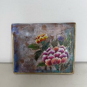 NEW Jane Yoo Leather Vintage Floral Women's Wallet 4.5”x4”